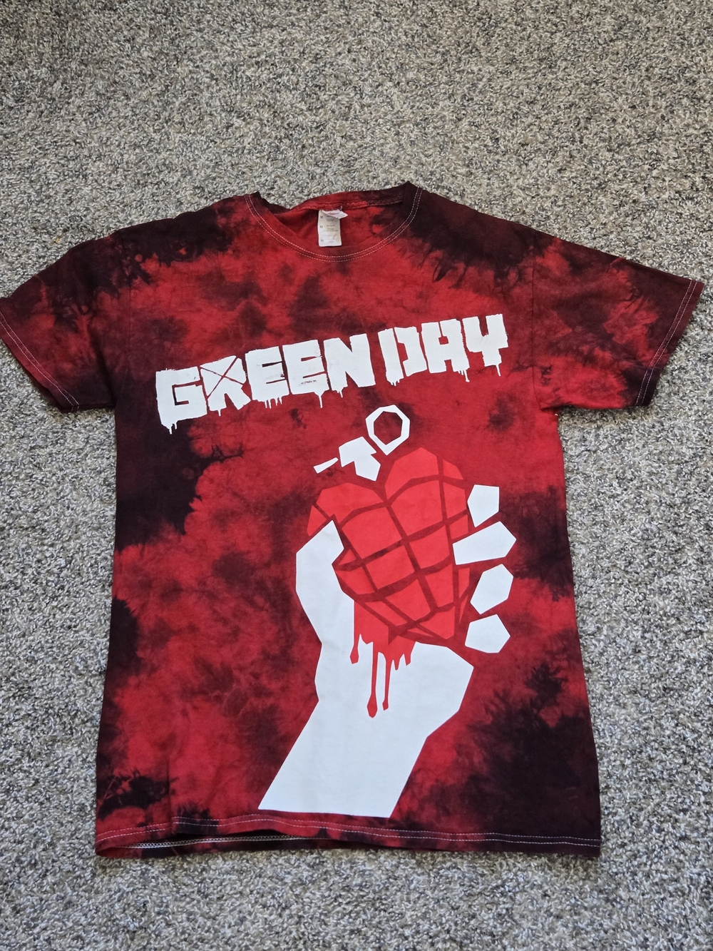 Green Day American Idiot Tie Dye Band T Shirt Red Black Size M